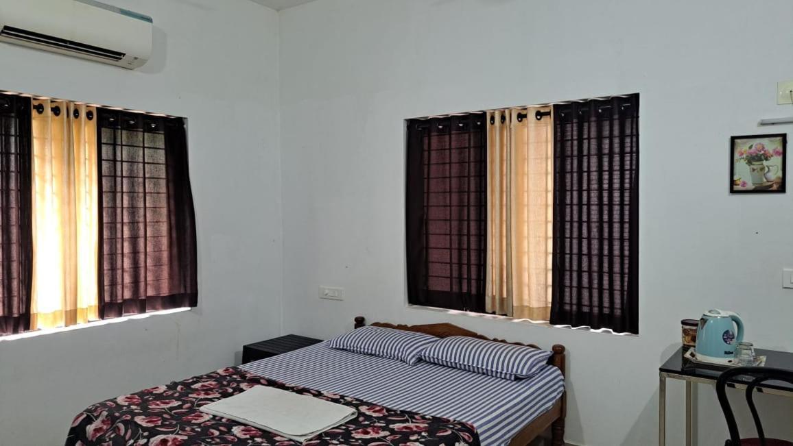 Pearl Inn كوتاكال المظهر الخارجي الصورة
